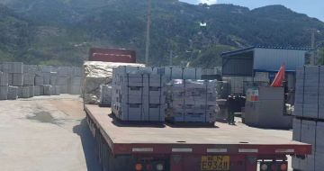 平顶山 芝麻白仿形路沿石，直形路沿石