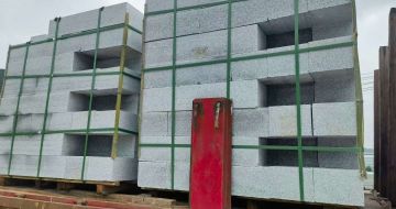 平顶山 芝麻白花岗岩路沿石，平石，路侧石，马路牙子，路缘石，立缘石，平缘石等