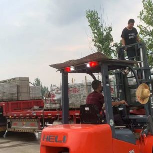 平顶山 黄金麻冰裂纹，地铺石装车