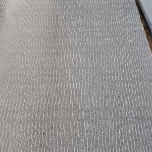 平顶山 芝麻灰花岗岩斧剁面，刀斩面