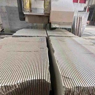 平顶山 车间生产日常，黄金麻白麻花岗岩