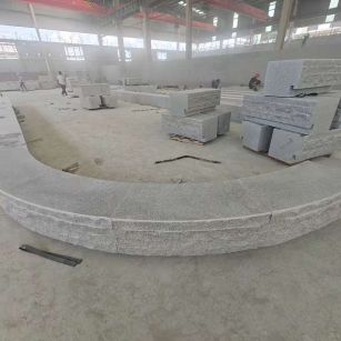 平顶山 芝麻白异形坐凳，自然面光面弧形加工