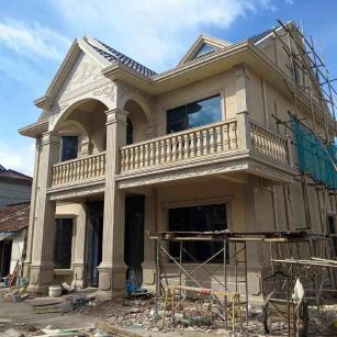 平顶山 黄金麻花岗岩石材私人别墅雕花门楼柱阳台栏杆