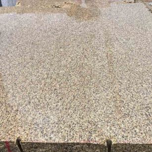 平顶山 黄金麻花岗岩石材方料