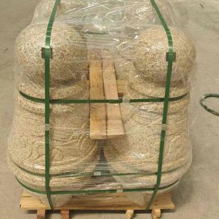 平顶山 黄金麻异形定制雕花——棒棒糖挡车柱