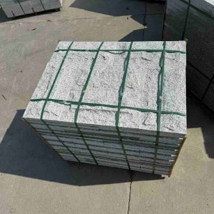 平顶山 白麻花岗岩石材自然面蘑菇石成品