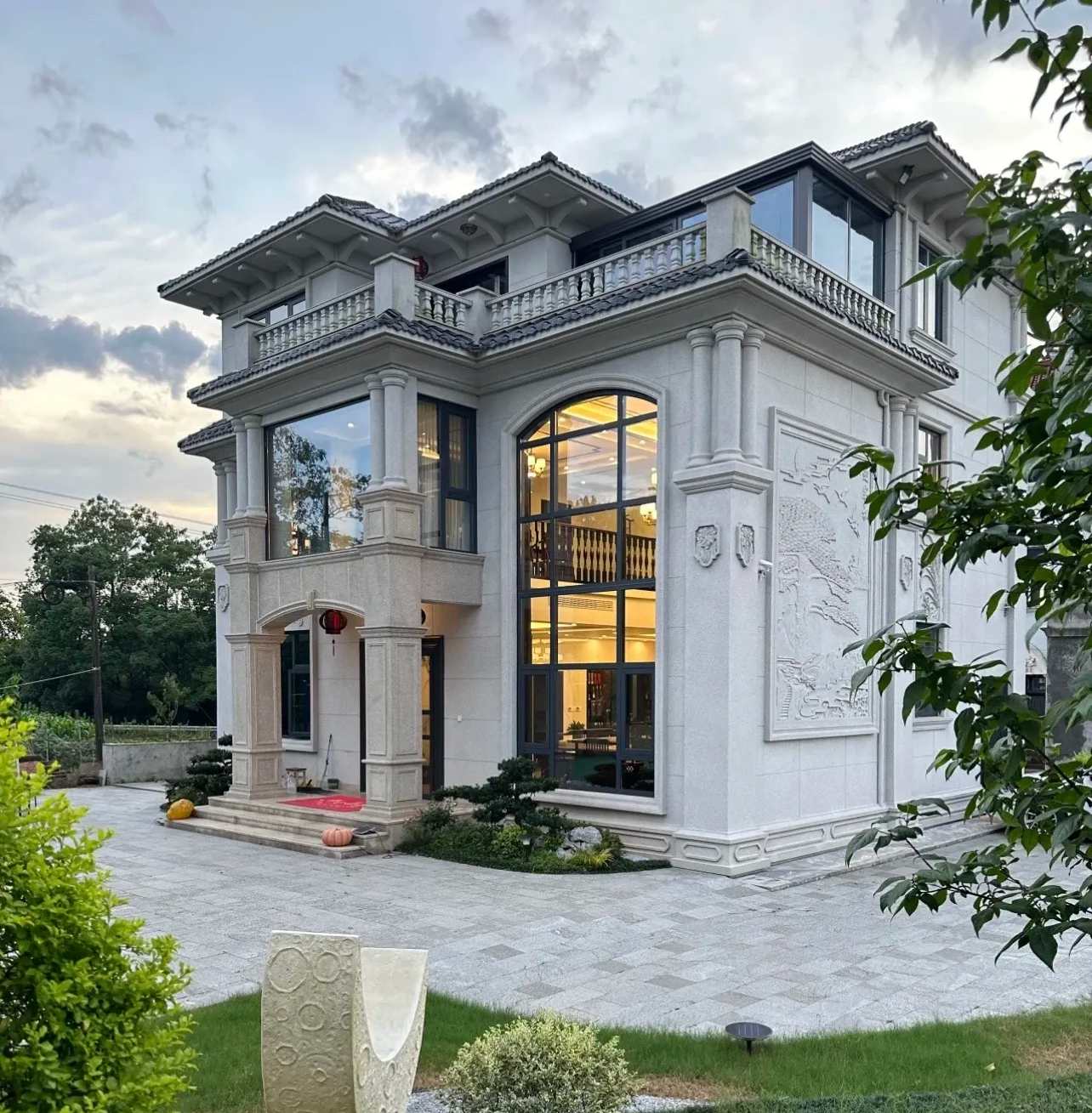 平顶山 白麻花岗岩私人别墅干挂石材豪华定制