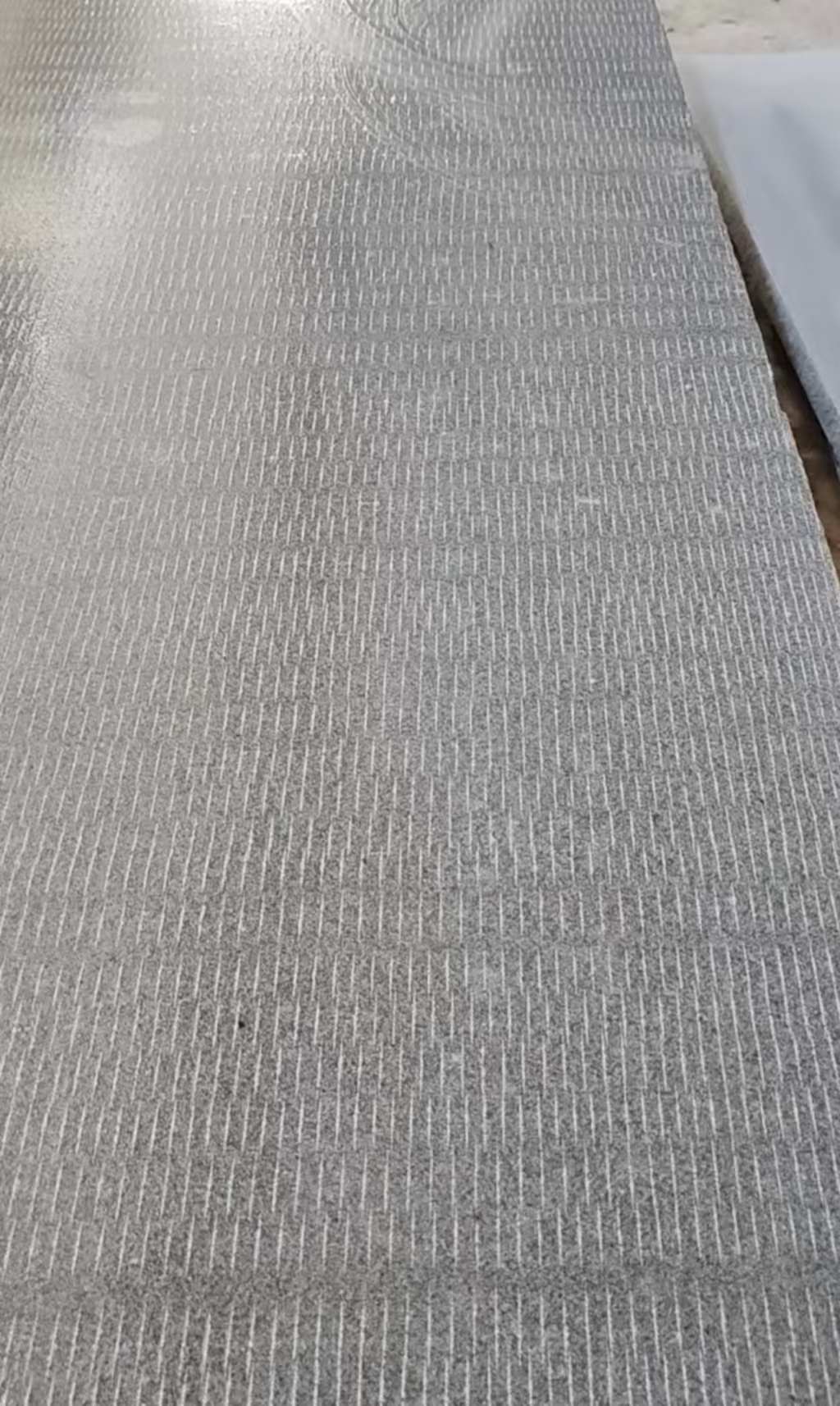 平顶山 芝麻灰花岗岩斧剁面，刀斩面