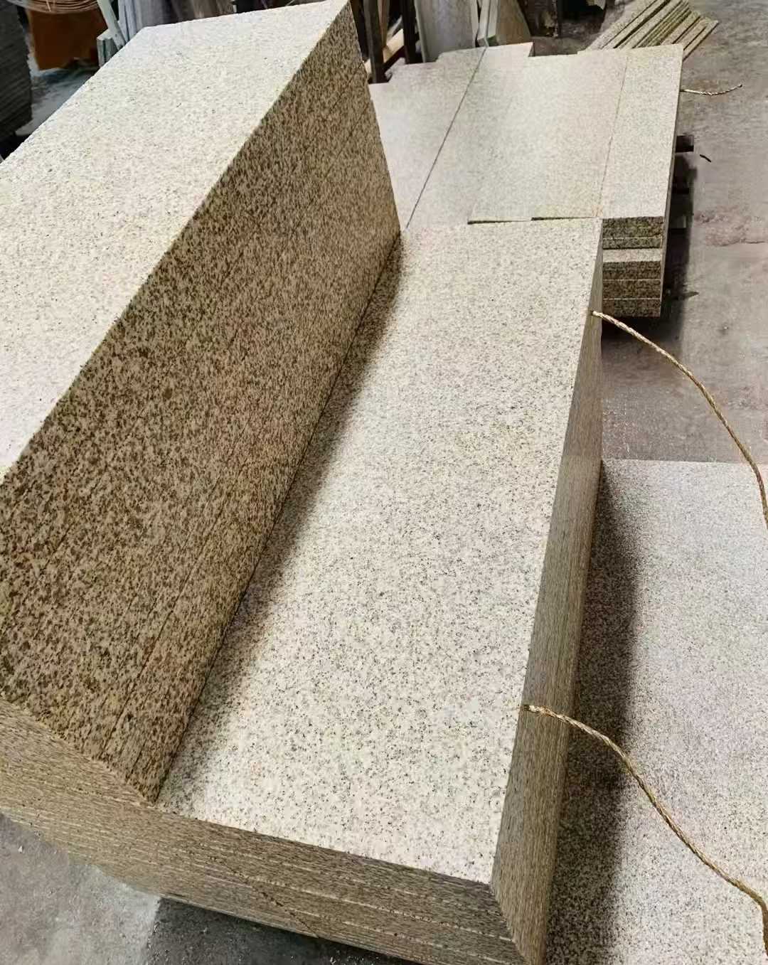 平顶山 黄金麻荔枝面外墙干挂成品