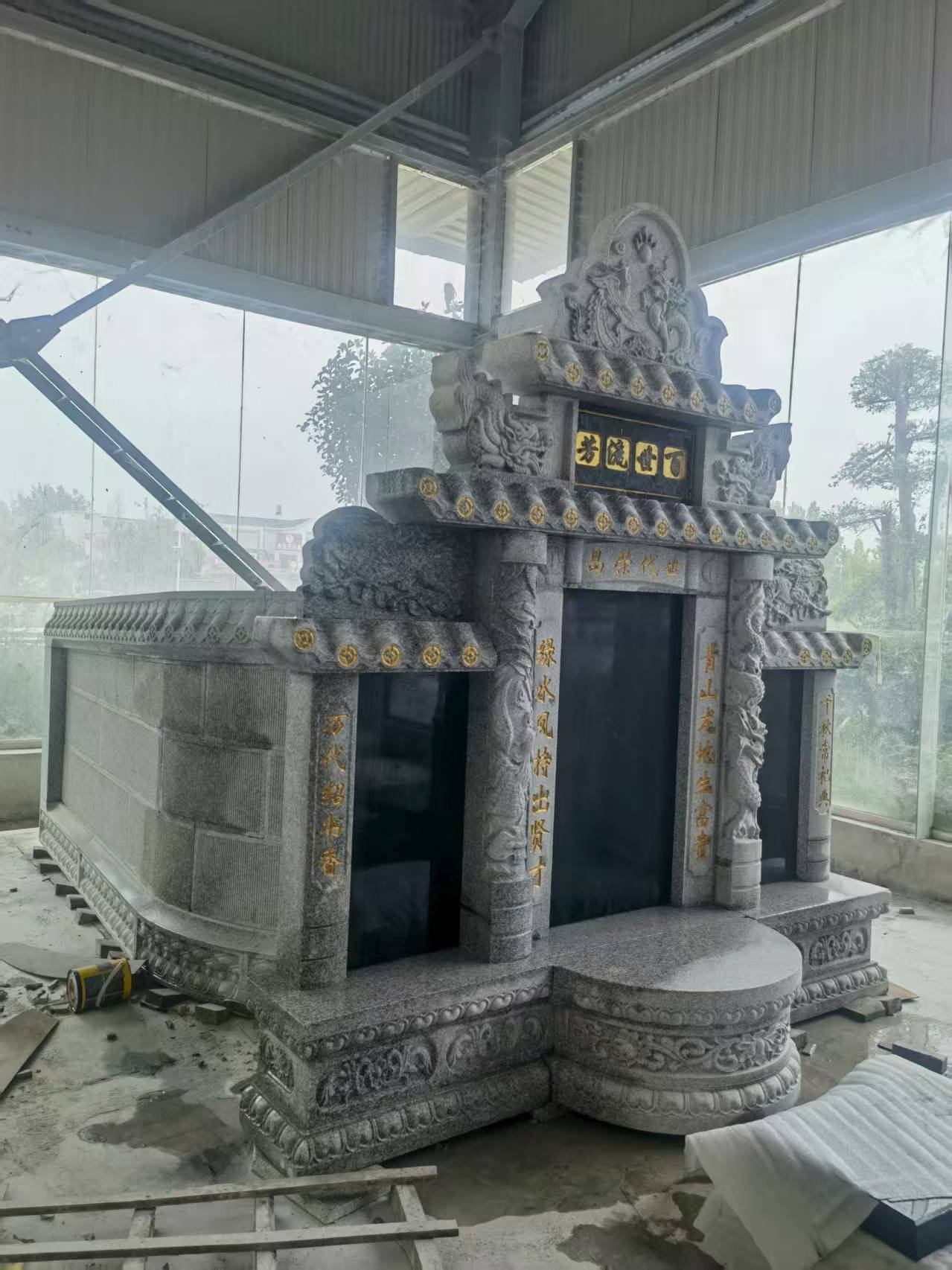 平顶山 芝麻白墓碑效果展示图