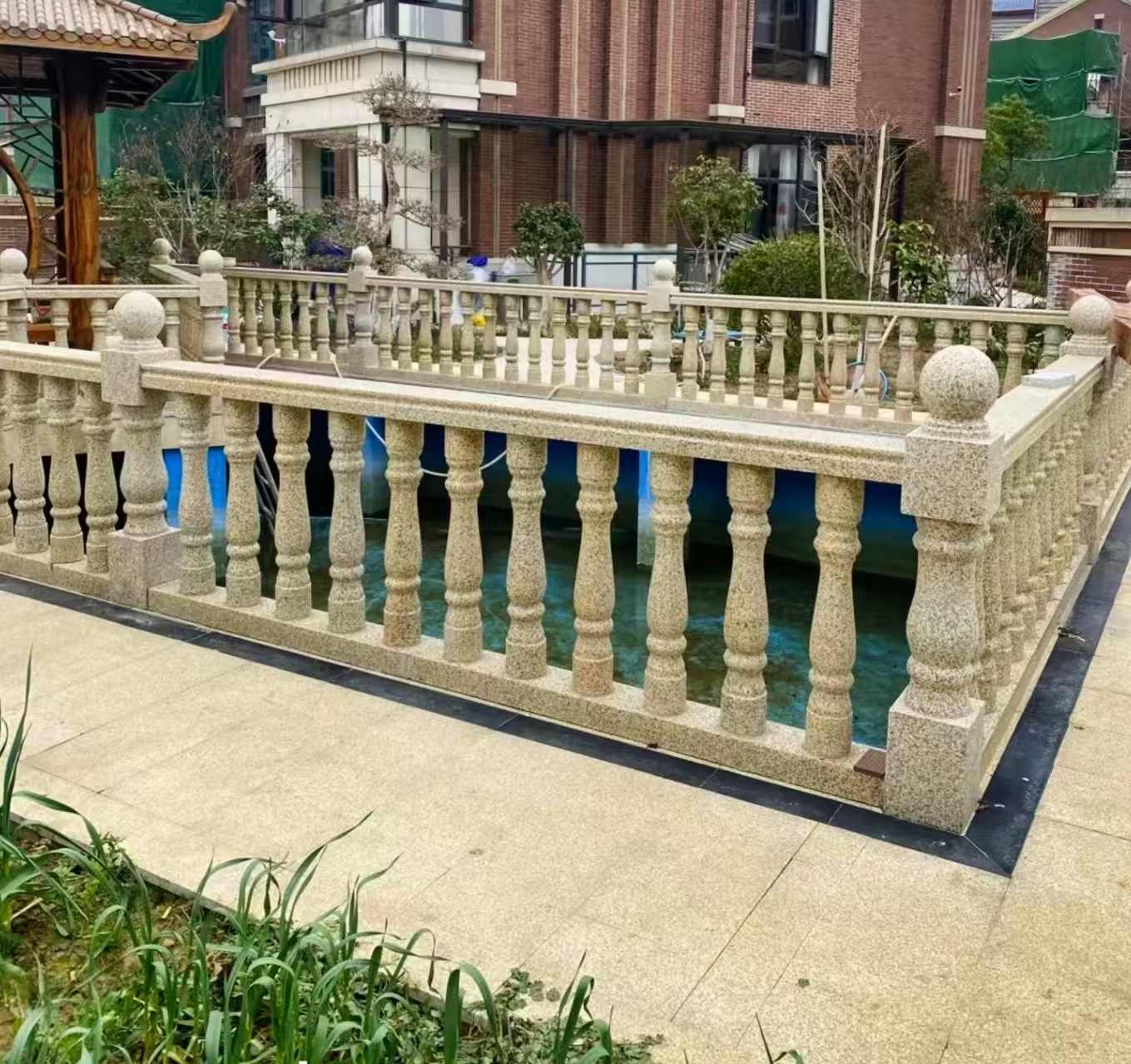 平顶山黄金麻花岗岩石材栏杆，扶手，将军柱，花瓶柱