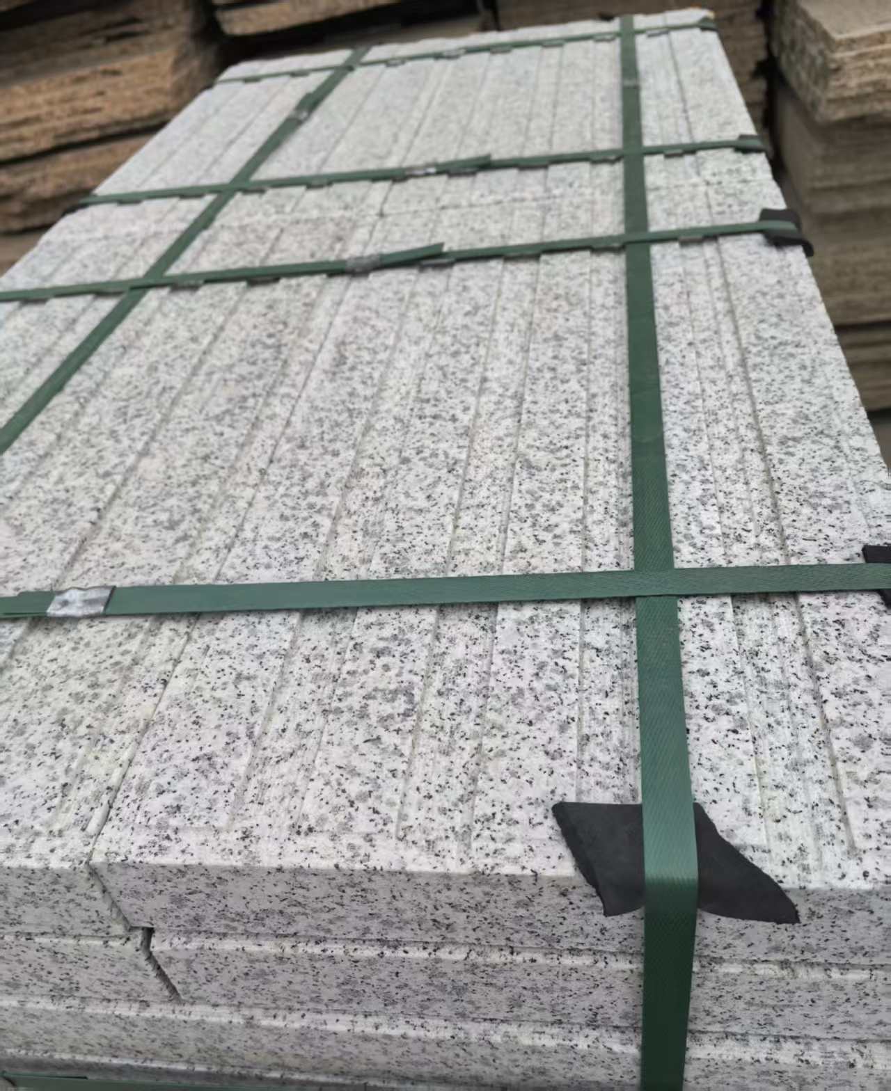 平顶山 白麻花岗岩直行盲道石，盲条，地铺石