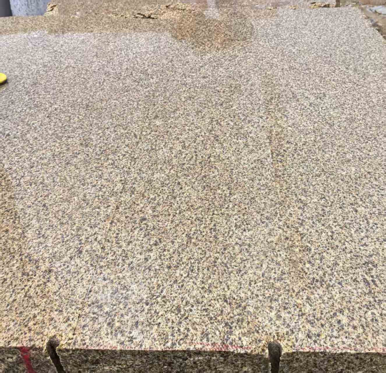 平顶山 黄金麻花岗岩石材方料