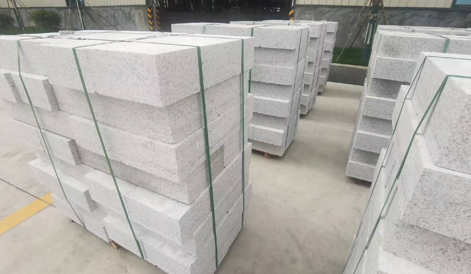 平顶山 白麻花岗岩路沿石，立缘石，平缘石，路牙石，道牙石，马路牙子等